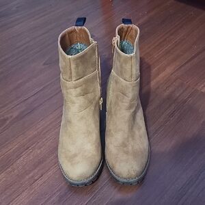 Tommy Hilfiger Tan Ankle Booties